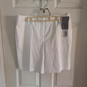 Brand new Annika Golf Shorts
